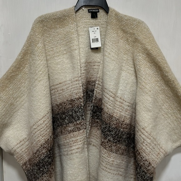 STEVE MADDEN Striped Ombré Kimono - Picture 2 of 10